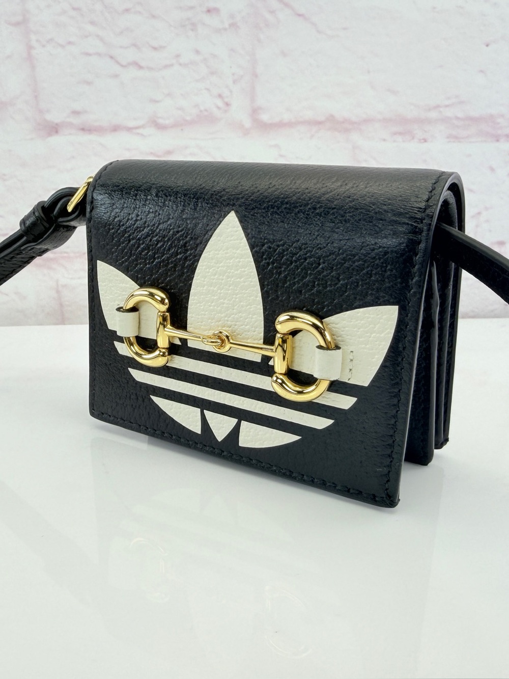 Gucci x Adidas Textured Dollar Calfskin Trefoil Horsebit 1955 Wallet Crossbody